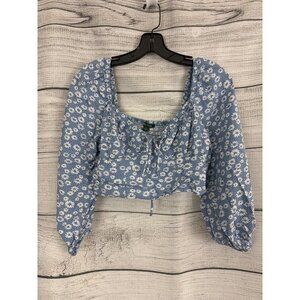 Wild Fable Blue Daisy Print Puff Sleeve Cropped Top With Peep Hole Size S